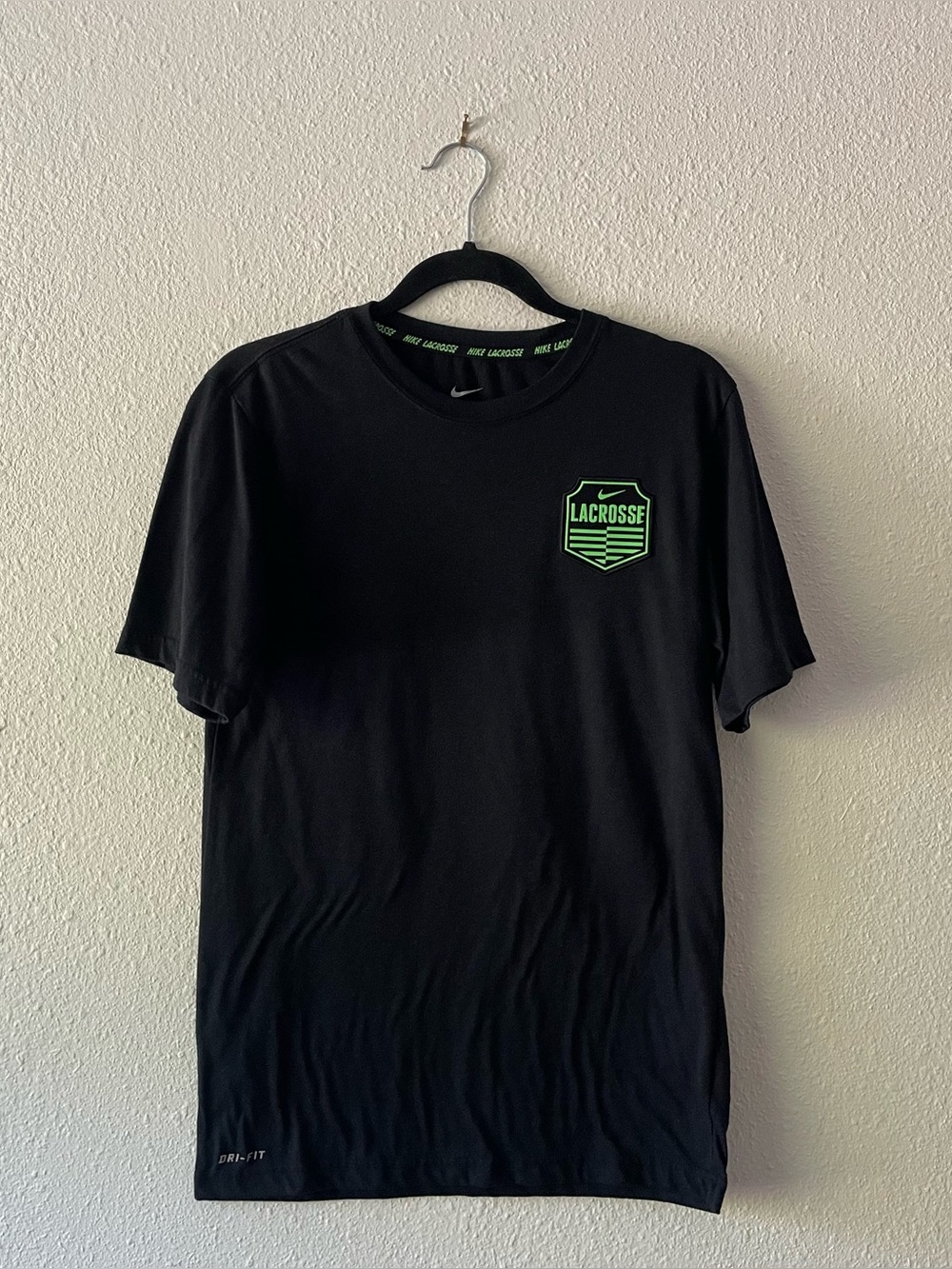 Nike Dri-FIT Lacrosse T Shirt Mens Small Black Athletic Performance Tee